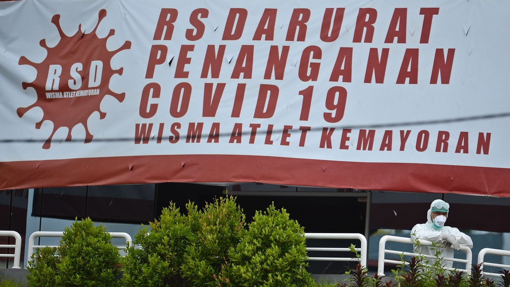 Suami Dokter di RSD Wisma Atlet, Istri & 2 Anaknya Positif Corona Suami Dokter di RSD Wisma Atlet, Istri & 2 Anaknya Positif Corona