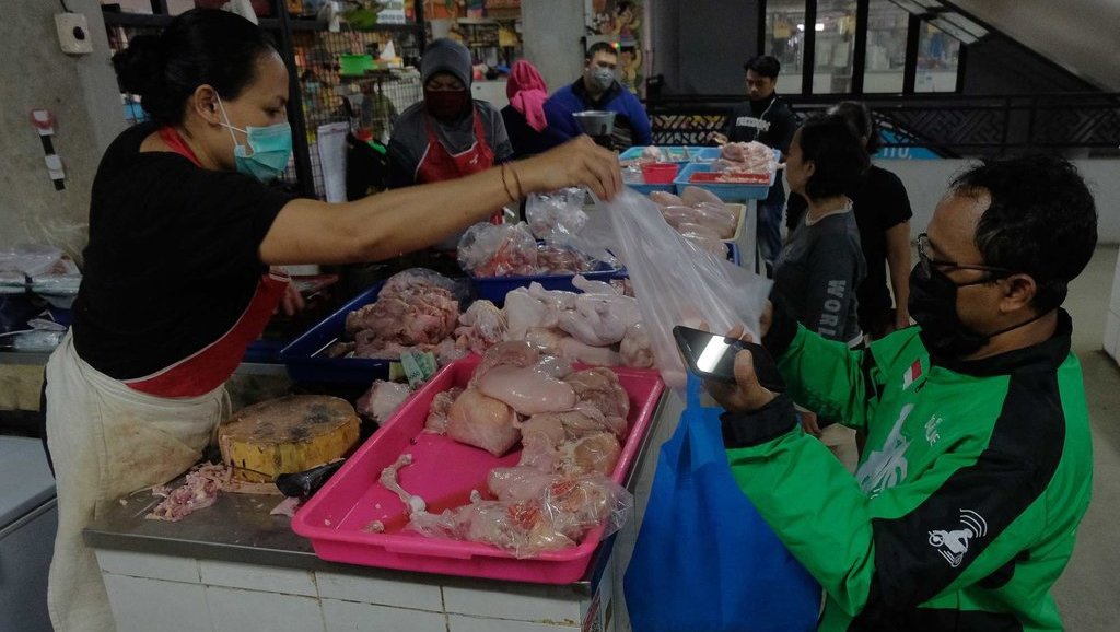 Yang Mengganjal dari BLT untuk Ojol & Buruh Mal Terdampak COVID Yang Mengganjal dari BLT untuk Ojol & Buruh Mal Terdampak COVID