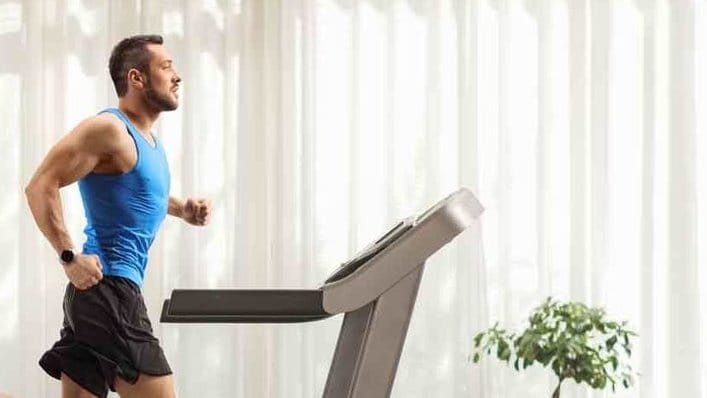 10 Efek Olahraga Setiap Hari pada Tubuh & Tanda Overtraining 10 Efek Olahraga Setiap Hari pada Tubuh & Tanda Overtraining