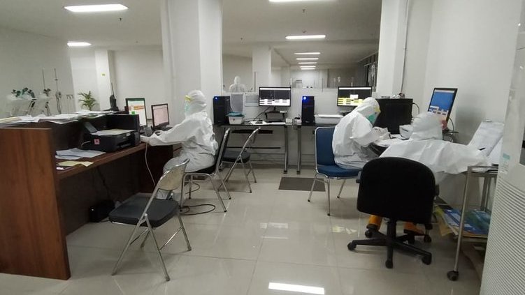 Birokrasi Berbelit jadi Alasan Insentif Tenaga Medis Belum Cair Birokrasi Berbelit jadi Alasan Insentif Tenaga Medis Belum Cair