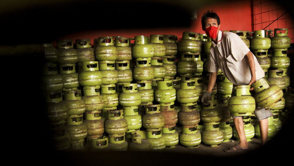 Bareskrim Bongkar Sindikat Pengoplos Gas LPG 3 Kg