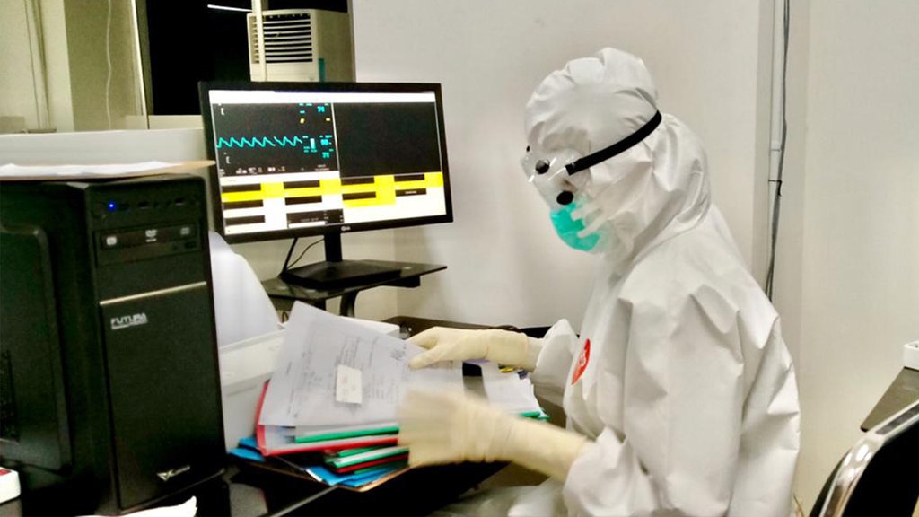 Ketika Anggota DPR dari PDIP Politisasi Angka Kematian Dokter