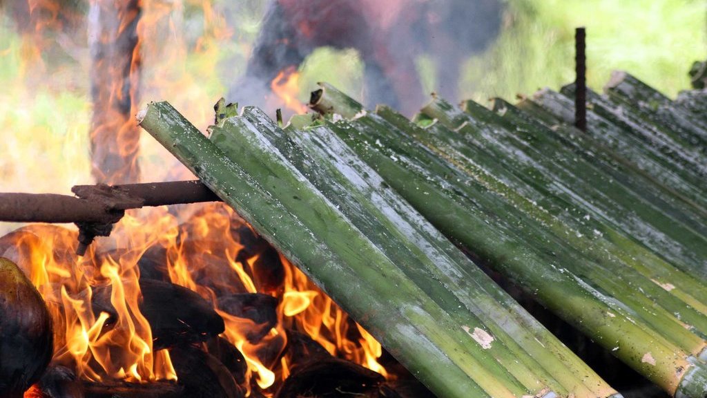 Hukum Memperbanyak Sedekah di Bulan Puasa Ramadhan & Dalil Hukum Memperbanyak Sedekah di Bulan Puasa Ramadhan & Dalil