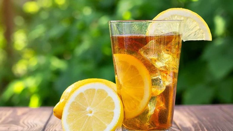 7 Resep Es Teh Segar untuk Menu Berbuka Puasa