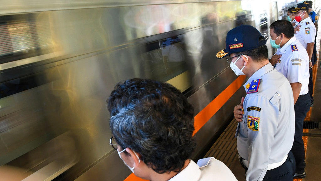 Kereta Api Beroperasi Lagi 12 Juni: Syarat & Cara Pemesanan Tiket Kereta Api Beroperasi Lagi 12 Juni: Syarat & Cara Pemesanan Tiket