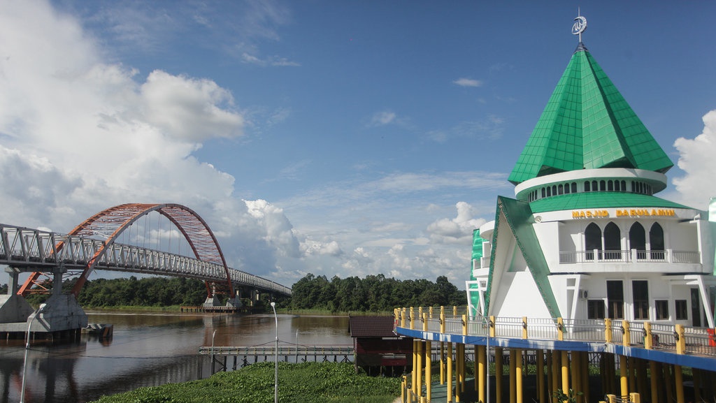 Rekomendasi Wisata Alam Kalimantan Tengah: Pantai hingga Danau Rekomendasi Wisata Alam Kalimantan Tengah: Pantai hingga Danau