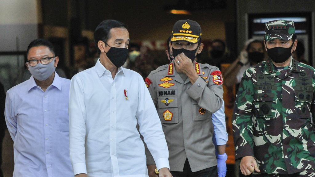 Alasan Jokowi akan Terapkan New Normal di 4 Provinsi & 25 Kab/Kota