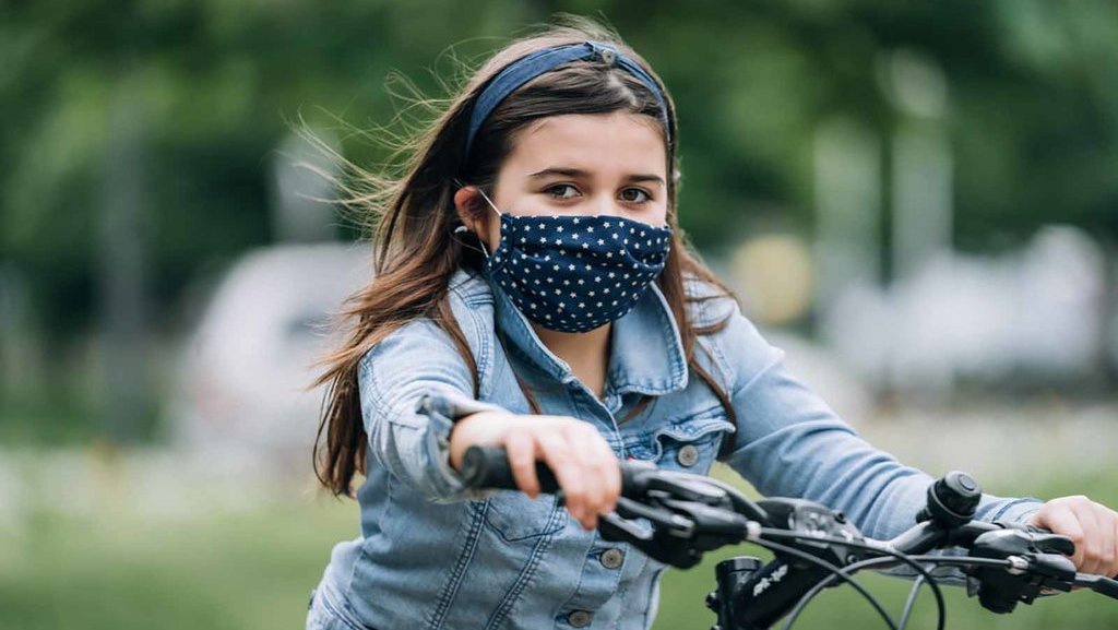 Cara Membiasakan Anak Pakai Masker & Face Shield untuk Cegah Corona Cara Membiasakan Anak Pakai Masker & Face Shield untuk Cegah Corona