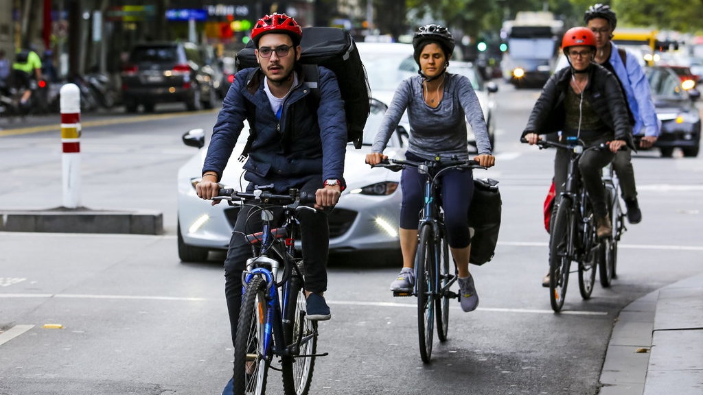 Tips dan Panduan Bersepeda Saat Kondisi 'New Normal' Tips dan Panduan Bersepeda Saat Kondisi 'New Normal'