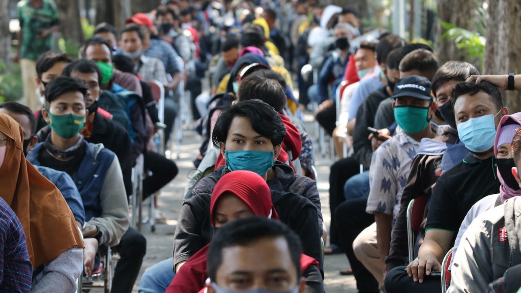 Ironi Corona Jawa Timur: Tes Masif, Kematian Tinggi & Faskes Minim