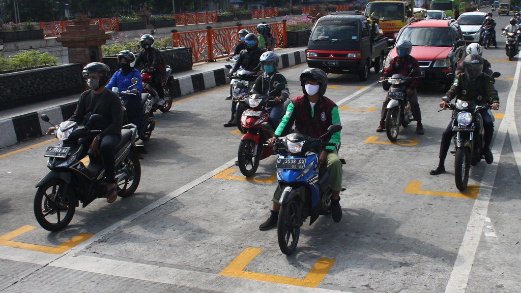 Pelanggaran Operasi Keselamatan, Didominasi Tak Pakai Helm SNI Pelanggaran Operasi Keselamatan, Didominasi Tak Pakai Helm SNI