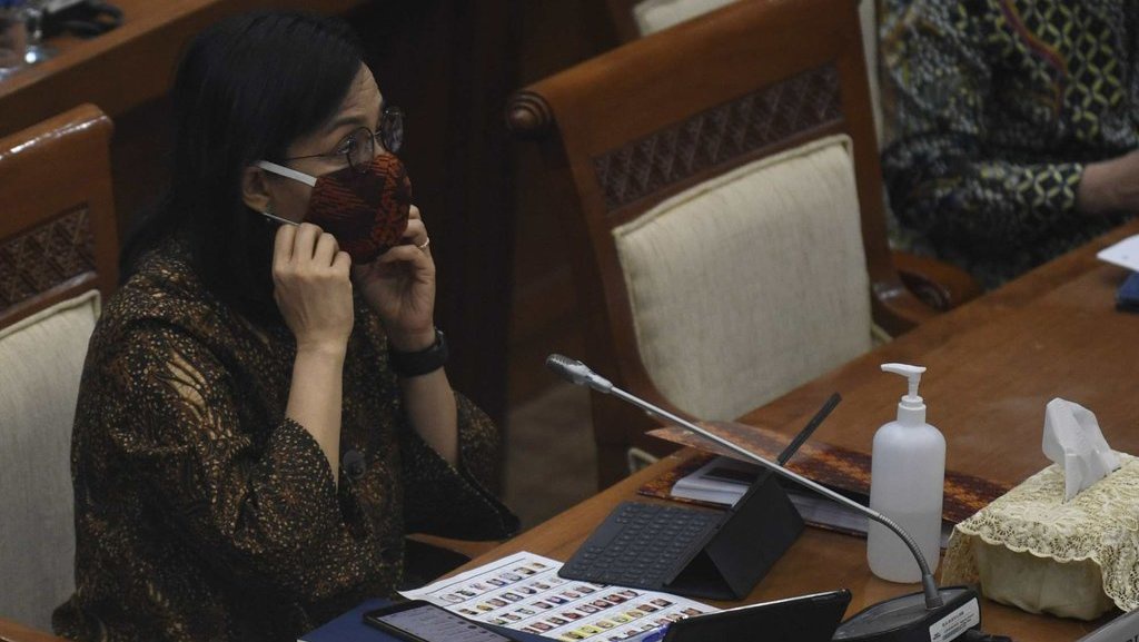 Pendapatan Turun 9,8%, Defisit Semester I 2020 Sentuh Rp257,8 T Pendapatan Turun 9,8%, Defisit Semester I 2020 Sentuh Rp257,8 T