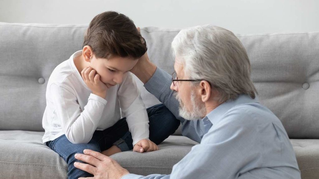 Kecemasan pada Anak: Gejala dan Cara Mengatasinya Kecemasan pada Anak: Gejala dan Cara Mengatasinya