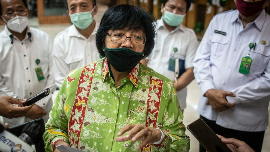 KLHK Segel Kegiatan Korporasi Lebur Logam Tanpa Izin di Banten KLHK Segel Kegiatan Korporasi Lebur Logam Tanpa Izin di Banten