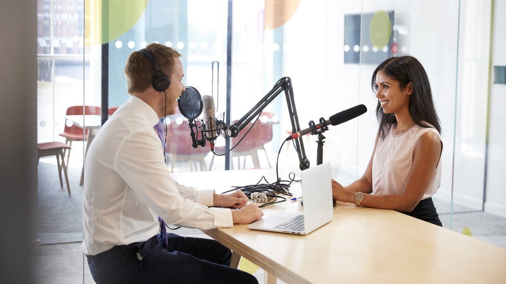 Spotify Rilis Podcast Video Agar Pendengar Bisa Lihat Penyiar Spotify Rilis Podcast Video Agar Pendengar Bisa Lihat Penyiar