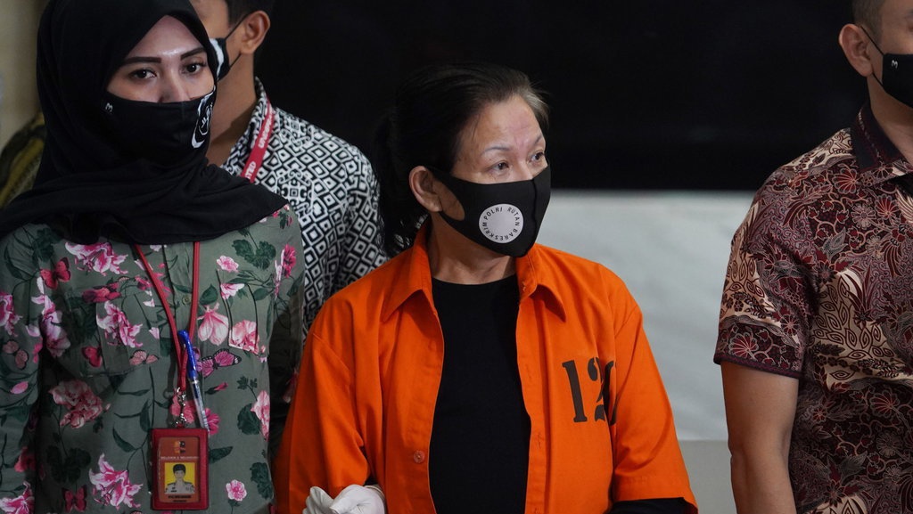 Penyidik Bareskrim Limpahkan Maria Lumowa ke Kejati DKI