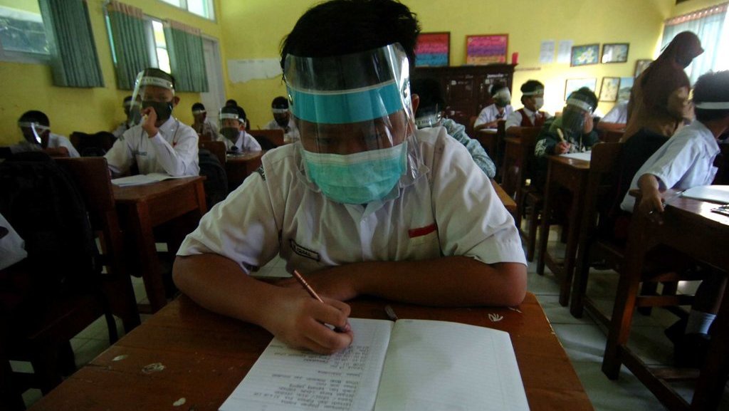 Materi Cara Belajar Efektif MPLS 2025 untuk SD, SMP & SMA/SMK Materi Cara Belajar Efektif MPLS 2025 untuk SD, SMP & SMA/SMK