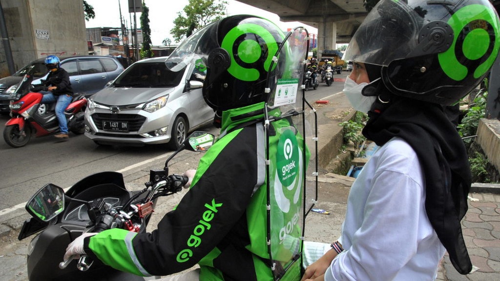 Ambyar Nasib Pengemudi Ojol: Tak Dapat Insentif & BLT Pemerintah Ambyar Nasib Pengemudi Ojol: Tak Dapat Insentif & BLT Pemerintah