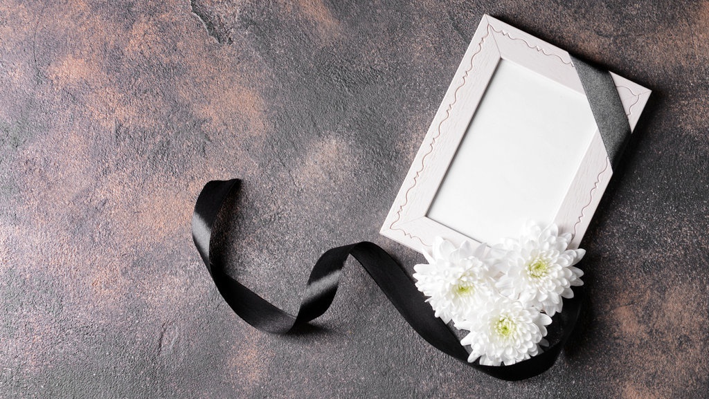 20 Ucapan Belasungkawa Bahasa Jawa dan Artinya