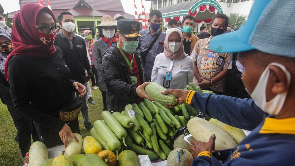 Pelibatan Preman Untuk Penertiban Protokol Kesehatan Ditentang Pelibatan Preman Untuk Penertiban Protokol Kesehatan Ditentang