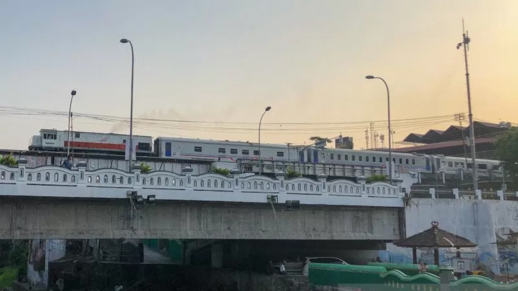 KAI Daop 6 Yogya Operasikan Kembali 3 Kereta Jarak Jauh Per 30 Juli KAI Daop 6 Yogya Operasikan Kembali 3 Kereta Jarak Jauh Per 30 Juli