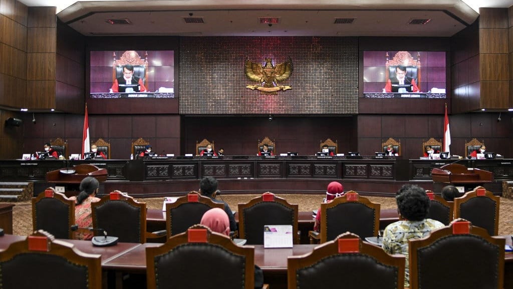 Mereka yang Melawan Omnibus Law Cipta Kerja di MK Mereka yang Melawan Omnibus Law Cipta Kerja di MK