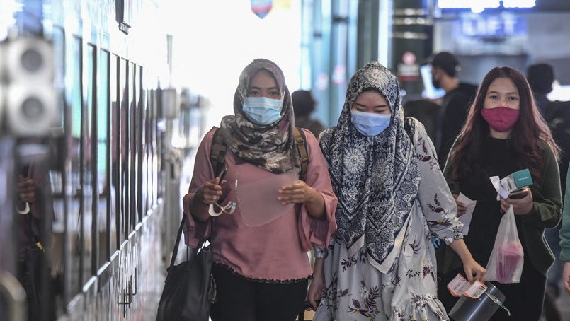 Kasus Corona Terus Meningkat Saat Industri Transportasi Menggeliat