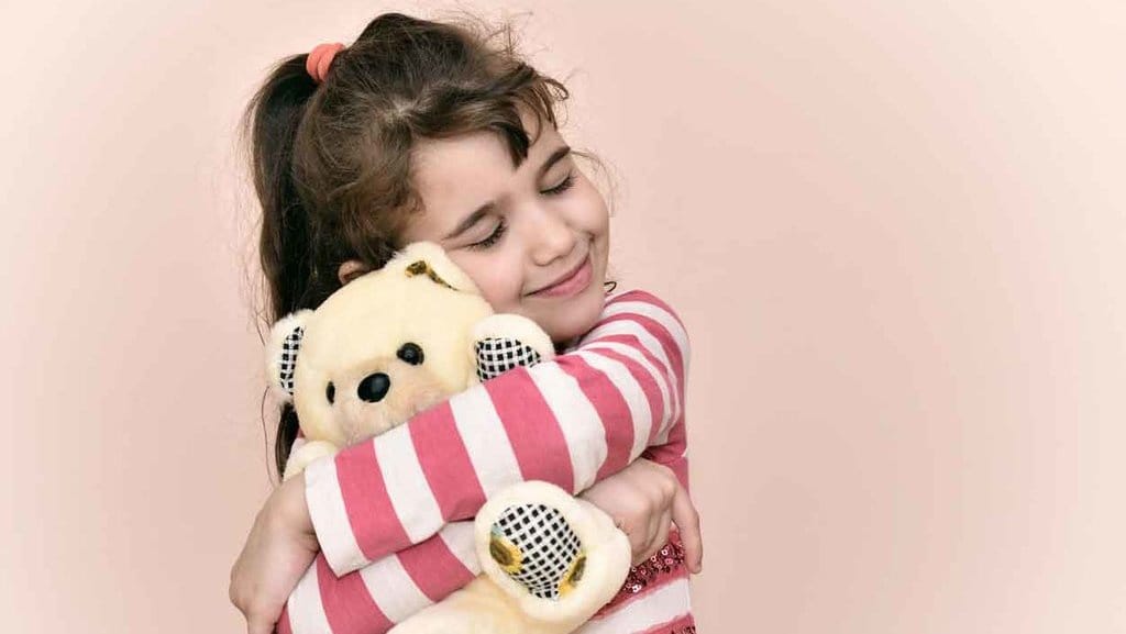 Studi Terbaru: Main Boneka Bantu Kembangkan Rasa Empati Anak Studi Terbaru: Main Boneka Bantu Kembangkan Rasa Empati Anak