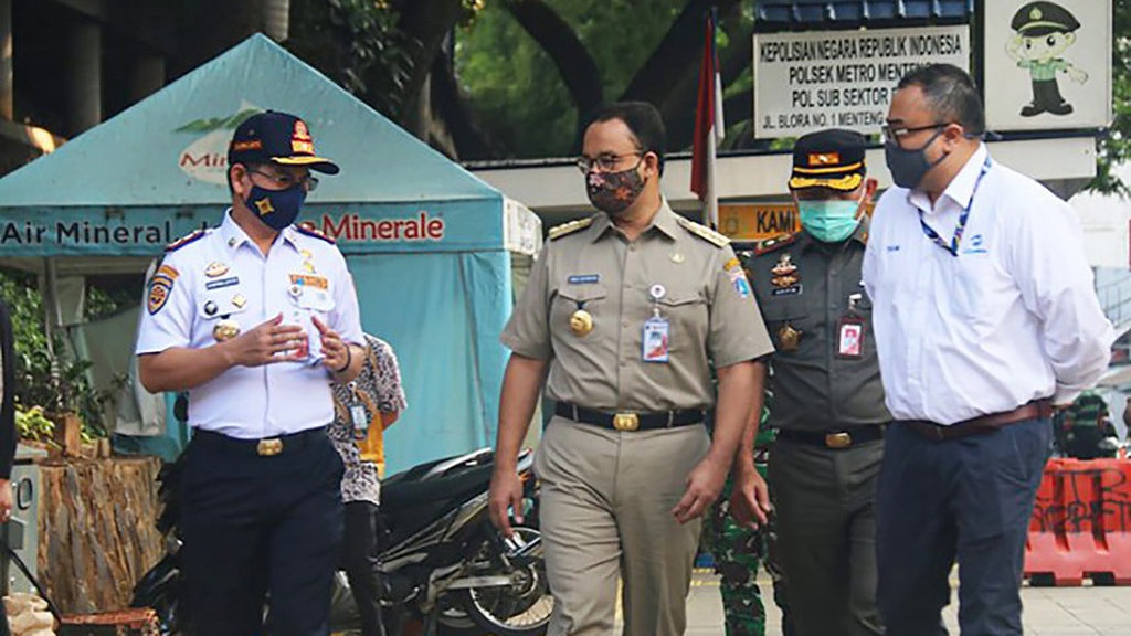 Anies Minta Pengetahuan Banjir Dimasukkan di Mulok Kurikulum 2021 Anies Minta Pengetahuan Banjir Dimasukkan di Mulok Kurikulum 2021