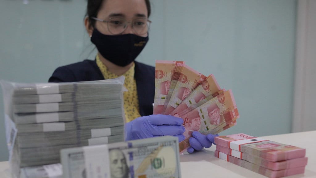 Sengketa Pilpres 2024 Bikin Waswas, Rupiah Kian Tertekan Sengketa Pilpres 2024 Bikin Waswas, Rupiah Kian Tertekan