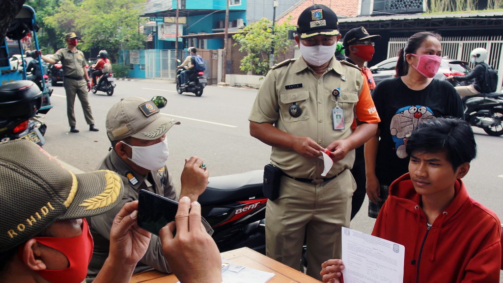 Peraturan PSBB Jakarta Terbaru Sektor Transportasi: MRT Hingga Ojek