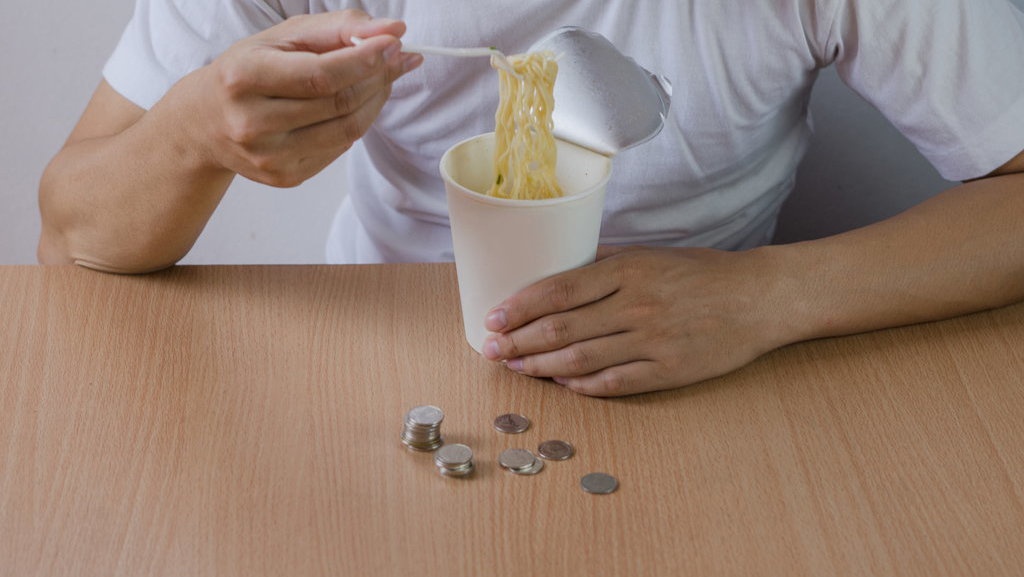 Benarkah Makan Mie Instan Bisa Bikin Usus Buntu? Ini Jawabannya Benarkah Makan Mie Instan Bisa Bikin Usus Buntu? Ini Jawabannya