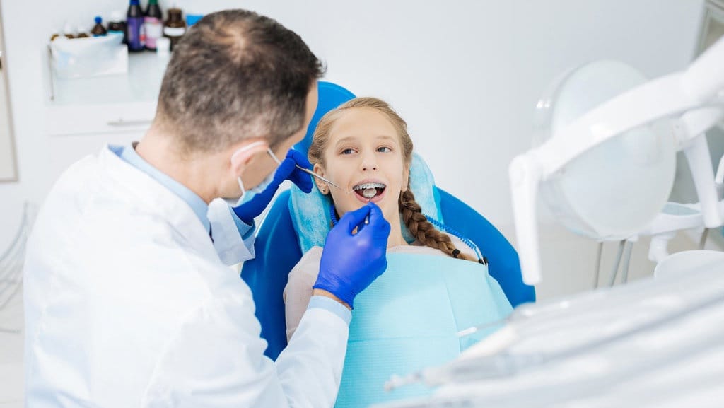 Syarat Scaling Gigi Pakai BPJS Kesehatan dan Prosedurnya Syarat Scaling Gigi Pakai BPJS Kesehatan dan Prosedurnya