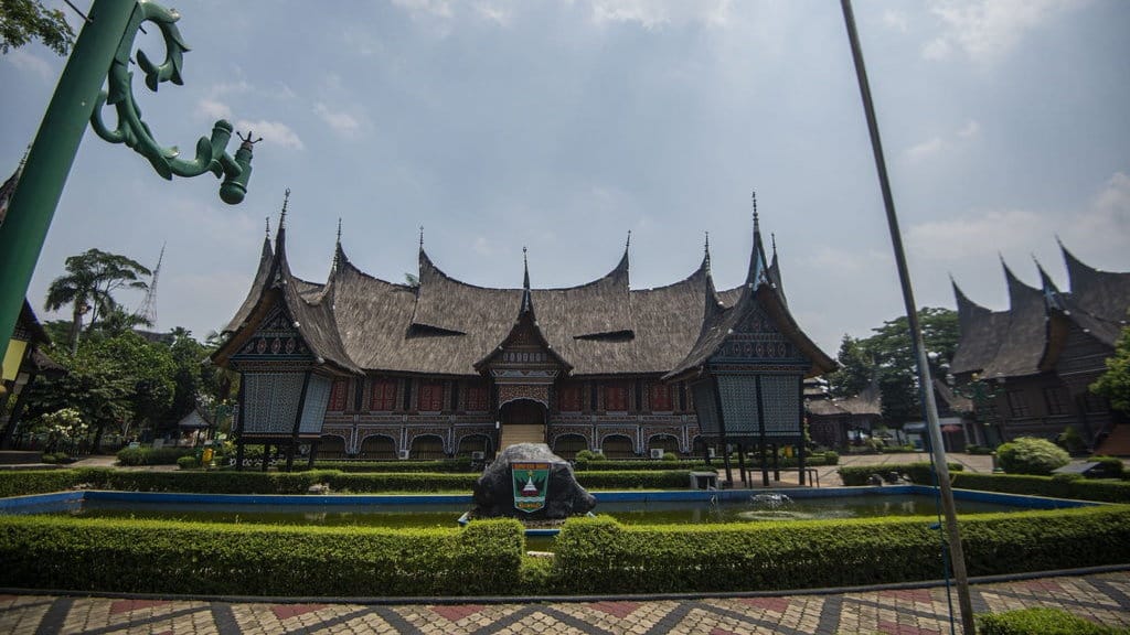 Cara Beli Tiket TMII Online 2022 & Syarat Masuk Selama Uji Coba