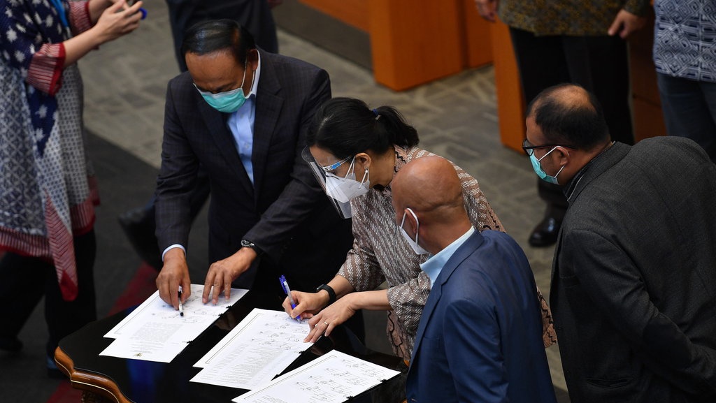 Bagaimana Mekanisme Penyusunan APBN dan APBD serta Tahapannya?