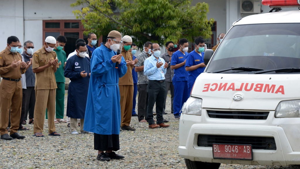 Enam Bulan Pandemi: 127 Dokter, 9 Dokter Gigi & 92 Perawat Gugur Enam Bulan Pandemi: 127 Dokter, 9 Dokter Gigi & 92 Perawat Gugur