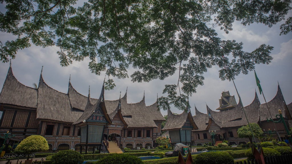 Libur Lebaran TMII Ramai, Hari Ini Bisa Capai 35 Ribu Pengunjung