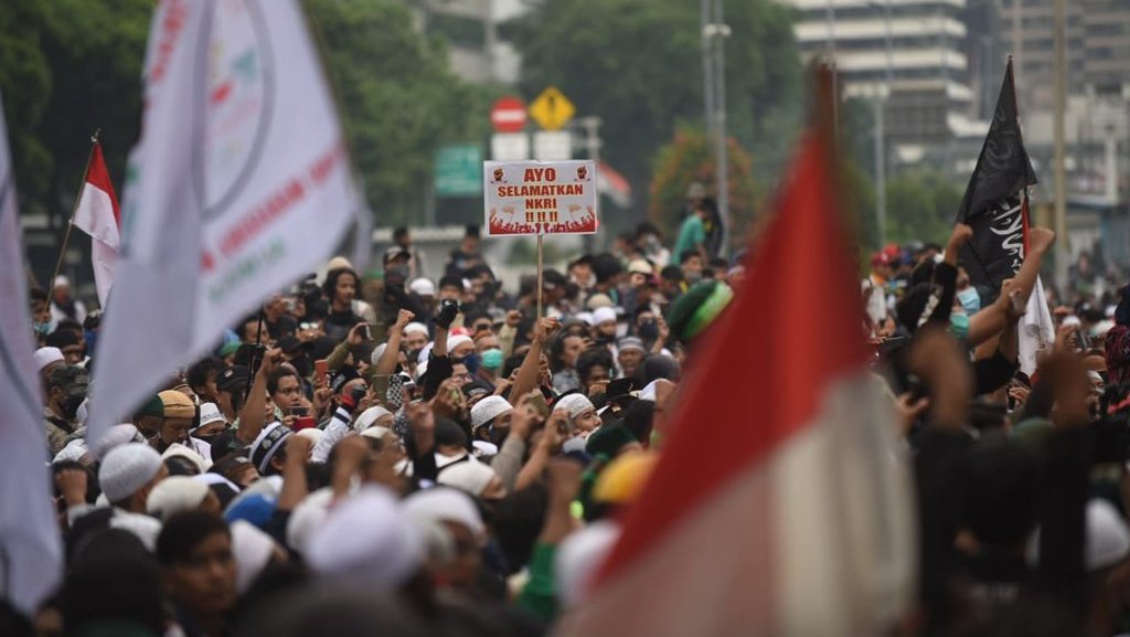 3.800 Personel TNI-Polri Dikerahkan Kawal Demo Tolak BBM PA 212 Cs 3.800 Personel TNI-Polri Dikerahkan Kawal Demo Tolak BBM PA 212 Cs