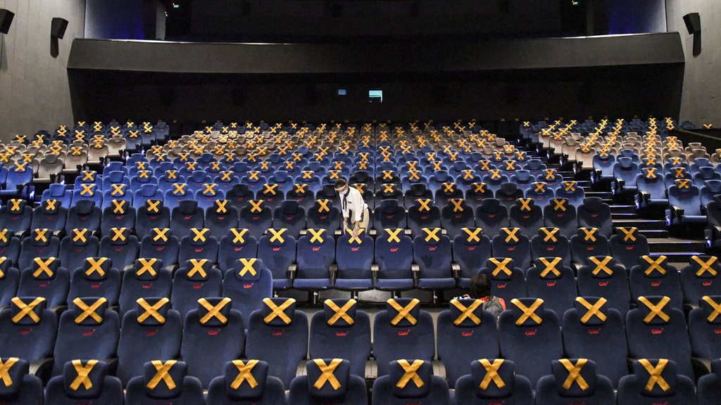 Panduan Menonton Film di Bioskop Saat Pandemi COVID-19 Panduan Menonton Film di Bioskop Saat Pandemi COVID-19