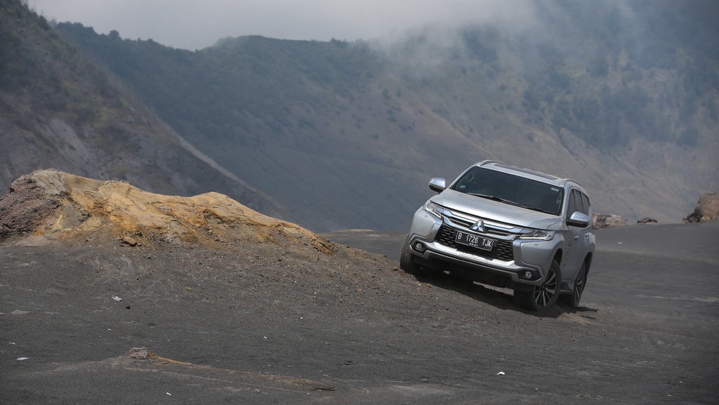 DNA Reli Dakar pada Mitsubishi Pajero Sport DNA Reli Dakar pada Mitsubishi Pajero Sport