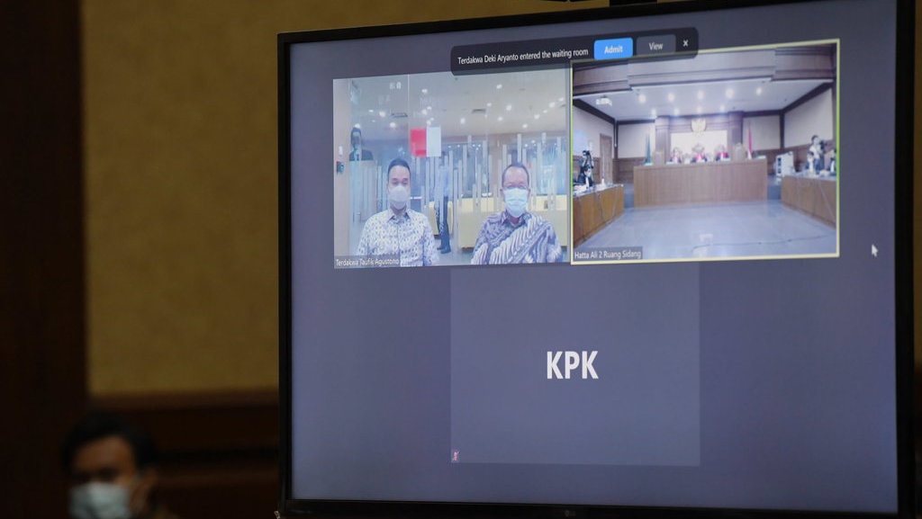 Nurhadi dan Menantunya Didakwa Terima Suap & Gratifikasi Rp83 M