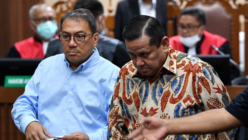 Petinggi Polri yang Disebut Terima Duit Djoktjan Belum Diselidiki Petinggi Polri yang Disebut Terima Duit Djoktjan Belum Diselidiki