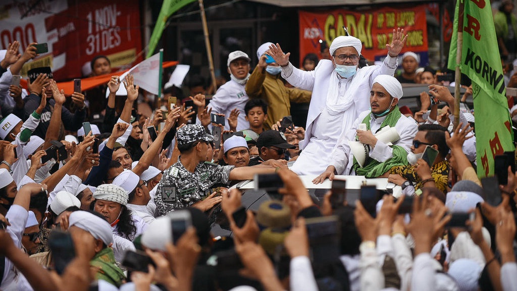 Rizieq Justru Rugi Jika Gabung Partai Ummat atau Masyumi 'Reborn' Rizieq Justru Rugi Jika Gabung Partai Ummat atau Masyumi 'Reborn'