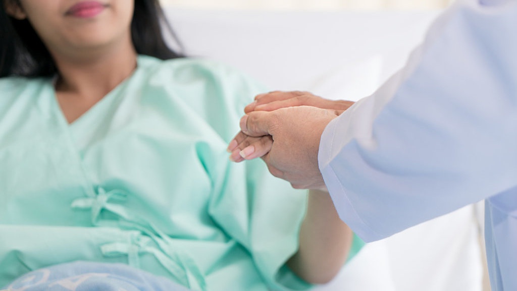 Cara Pulihkan Diri Usai Keguguran Seperti Pengalaman Meghan Markle Cara Pulihkan Diri Usai Keguguran Seperti Pengalaman Meghan Markle