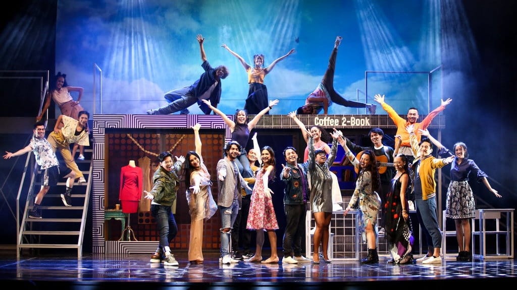 Pengertian Drama Musikal Sebagai Seni Teater: Unsur & Cirinya