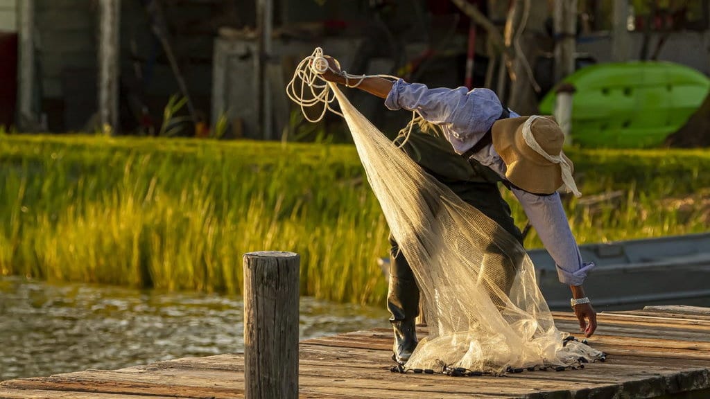 Sejarah Bucket Hat dari Topi Petani Irlandia sampai Busana Rihanna Sejarah Bucket Hat dari Topi Petani Irlandia sampai Busana Rihanna