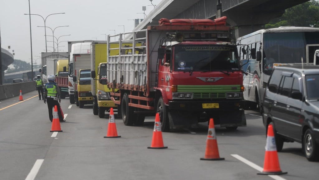 333 Titik Sekat Mudik 2021: Dimulai dari Lampung hingga Bali 333 Titik Sekat Mudik 2021: Dimulai dari Lampung hingga Bali