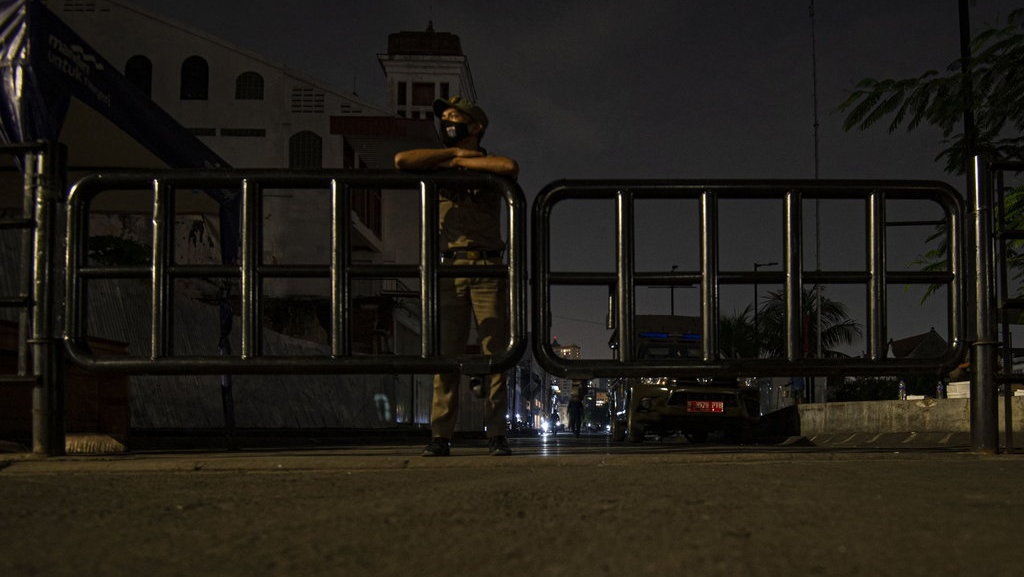 PSBB Diperpanjang Sampai 8 Februari 2021: 7 Provinsi Terapkan PPKM PSBB Diperpanjang Sampai 8 Februari 2021: 7 Provinsi Terapkan PPKM