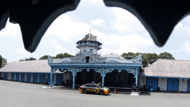 Sejarah Keraton Solo Gabung NKRI & Daerah Istimewa Surakarta Sejarah Keraton Solo Gabung NKRI & Daerah Istimewa Surakarta