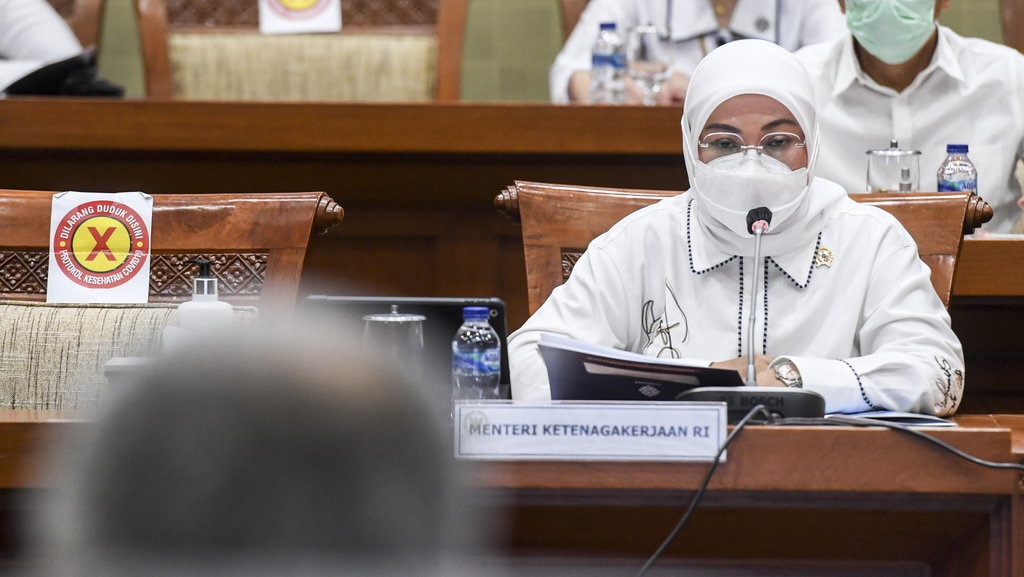 Menaker Ida: Upah Minimum Tahun 2023 Relatif akan Lebih Tinggi Menaker Ida: Upah Minimum Tahun 2023 Relatif akan Lebih Tinggi